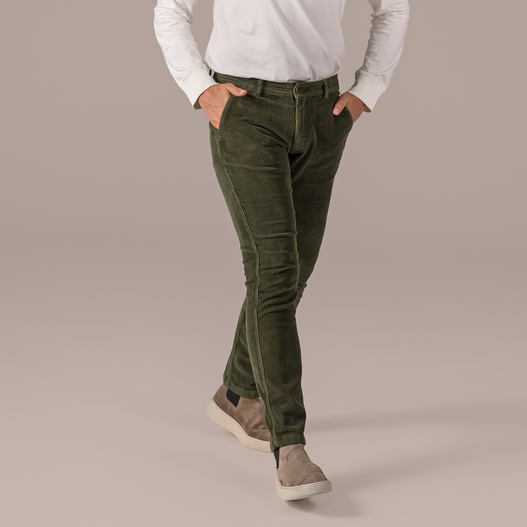 Regular Fit Corduroy trousers - Khaki green - Men | H&M IN