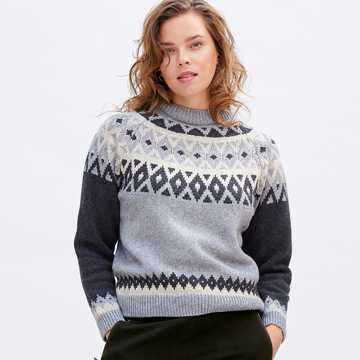 Pattern Women Sweater