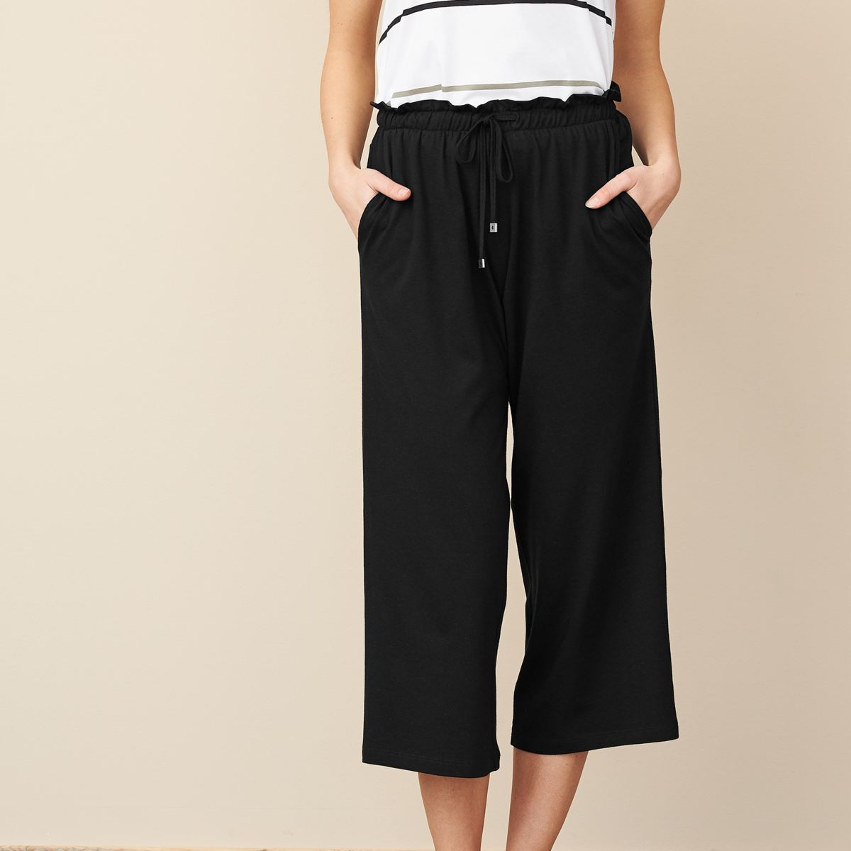 Women's 7/8 trousers Inga, Cotton (Organic), Black