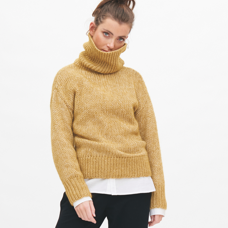 Yellowe Sweater Women