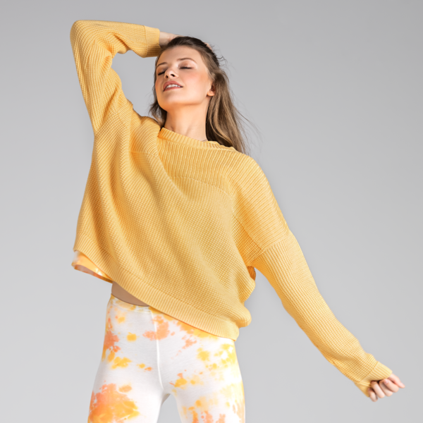 Yellowe Sweater Women